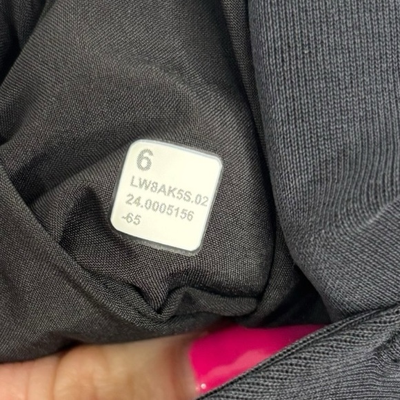 Lululemon Softstreme High-Rise Midi Skirt Charcoal Black Size 6 - Picture 4 of 11